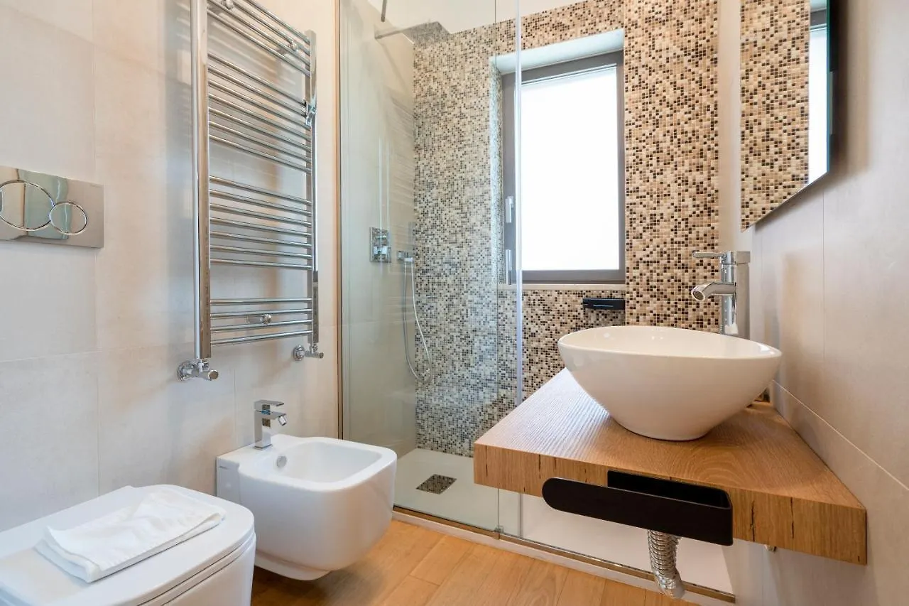 Twelve12 - Universita & Stazione Aparment باري شقة